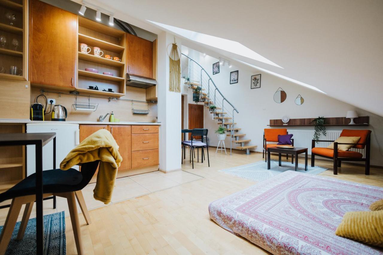 Апартаменты Happynest In Old Town Краков Экстерьер фото